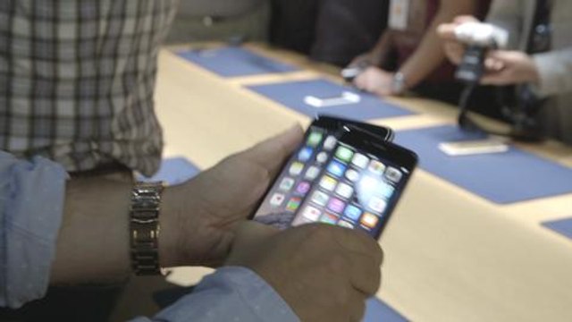 Hands On With Apple iPhone 6