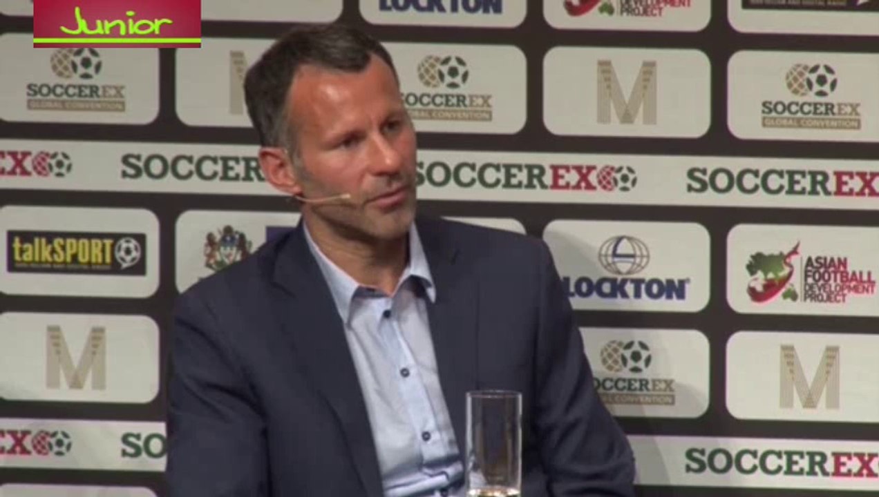 Ryan Giggs lets slip on his managerial ambition at Manchester United