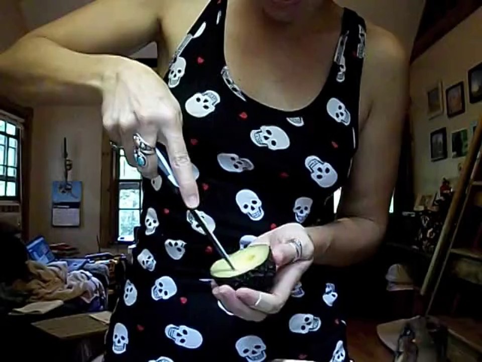 How my Grandma taught me to slice the perfect Avocado ~ RIP Mary