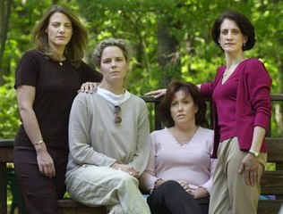 In Their Own Words : Paroles de familles de victimes