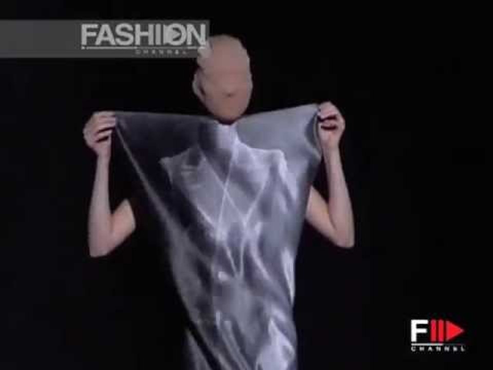 Fashion Show "Martin Margiela" Spring Summer 2009 Paris 1 of 4 by Fashion Channel