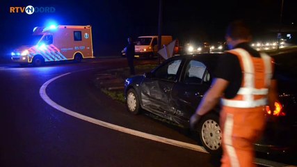 Beelden: autos botsen op afrit A7 Boerakker - RTV Noord