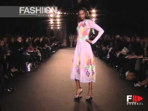 Fashion Show Junko Shimada Autumn Winter 2007 2008 Pret a Porter Paris 2 of 3 by Fashion Channel