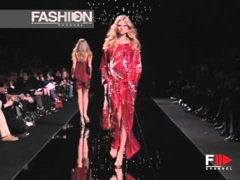 Fashion Show Emanuel Ungaro Autumn Winter 2007 2008 Pret a Porter Paris 2 of 3 by Fashion Channel