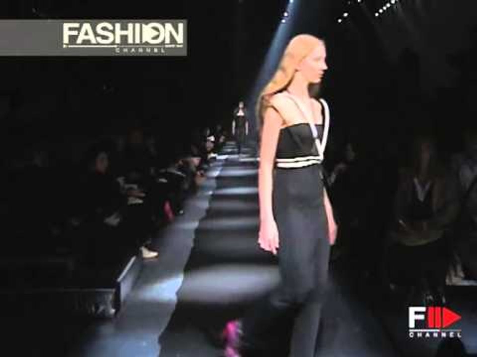 Fashion Show "Martin Margiela" Autumn Winter 2007 2008 Pret a Porter Paris 3 of 3 by Fashion Channel