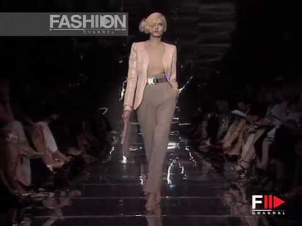 Fashion Show "Armani Privè" Autumn Winter 2008 2009 Haute Couture 2 of 4 by Fashion Channel