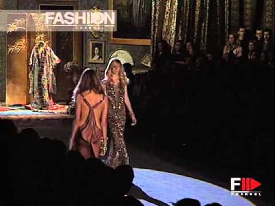 Fashion Show "Roberto Cavalli" Autumn Winter 2006 2007 Milan 2 of 3 by Fashion Channel