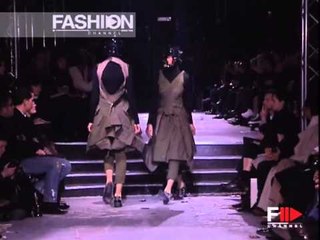 Fashion Show "Junya Watanabe" Autumn Winter 2006 / 2007 Paris 3 of 3 by Fashion Channel