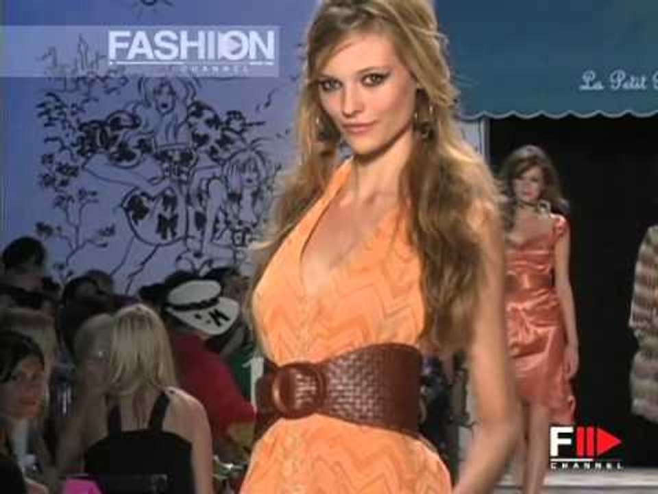 Fashion Show "Betsey Johnson" Spring Summer 2006 New York 3 of 4 by Fashion Channel