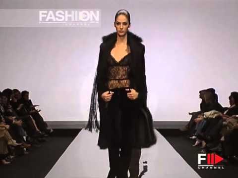 Fashion Show Clips Pret a Porter Women Autumn Winter 2005 2006 Milan 2 of 3