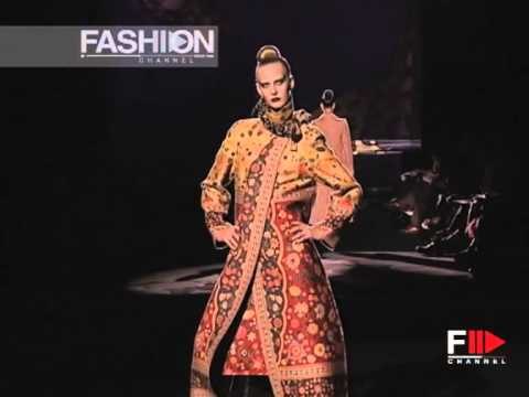 Valentino Autumn Winter 2002 2003 1 of 6 Paris Haute Couture by FashionChannel