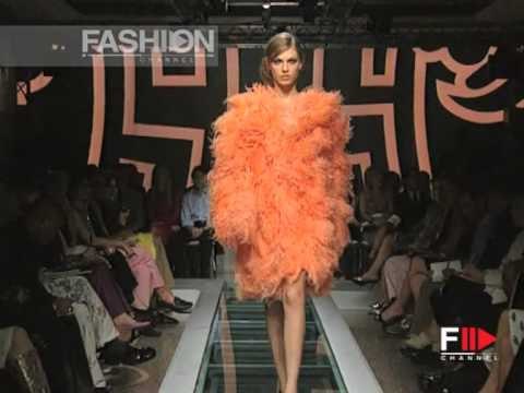 Versace Atelier Autumn Winter 2000 2001 Paris 3 of 4 Haute Couture woman by Fashion Channel