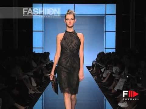 Valentino Autumn Winter 2000 2001 Paris 2 of 5 Haute Couture woman by FashionChannel