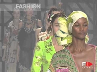 "Kenzo" Spring Summer 2005 4 of 4 Paris Pret a Porter by FashionChannel