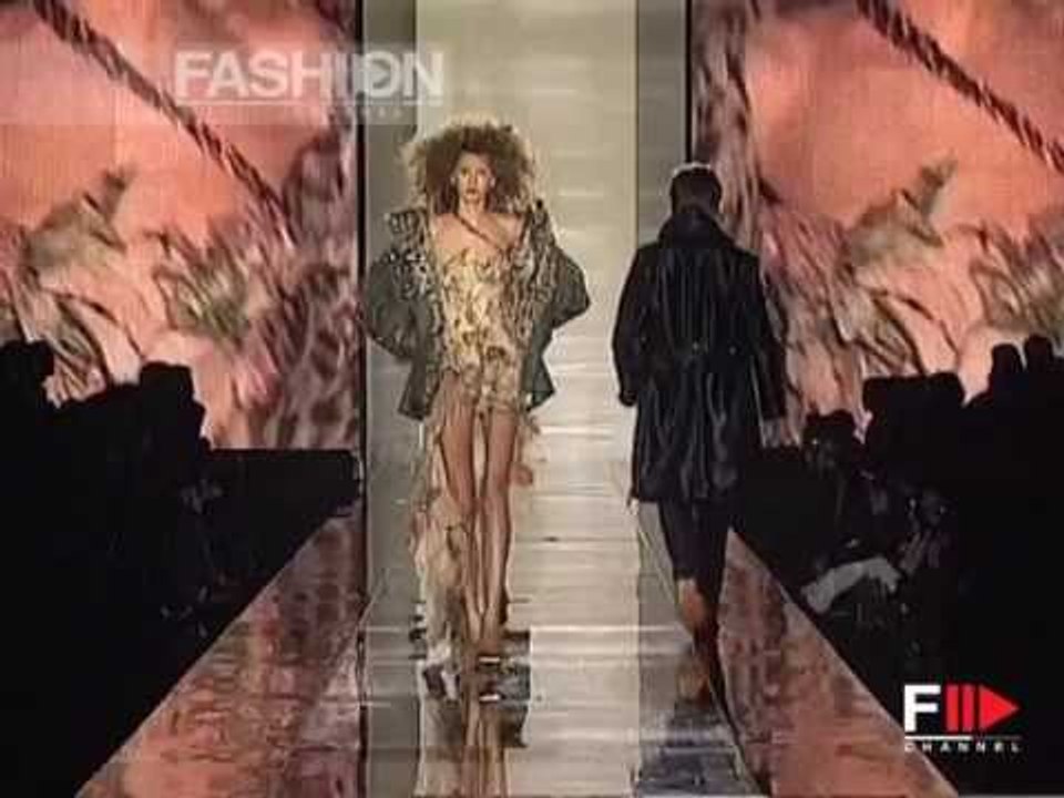 "Roberto Cavalli" Autumn Winter 2004 2005 Milan 2 of 3 Menswear by FashionChannel