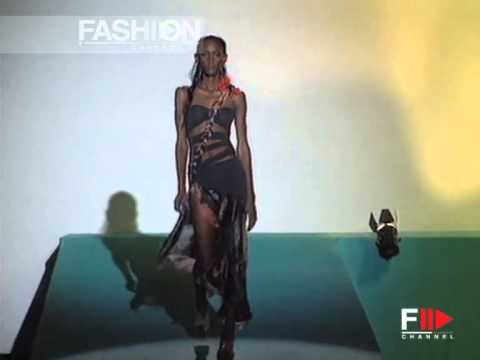 Emanuel Ungaro Spring Summer 2004 Paris 3 of 4 Pret a Porter Woman by FashionChannel