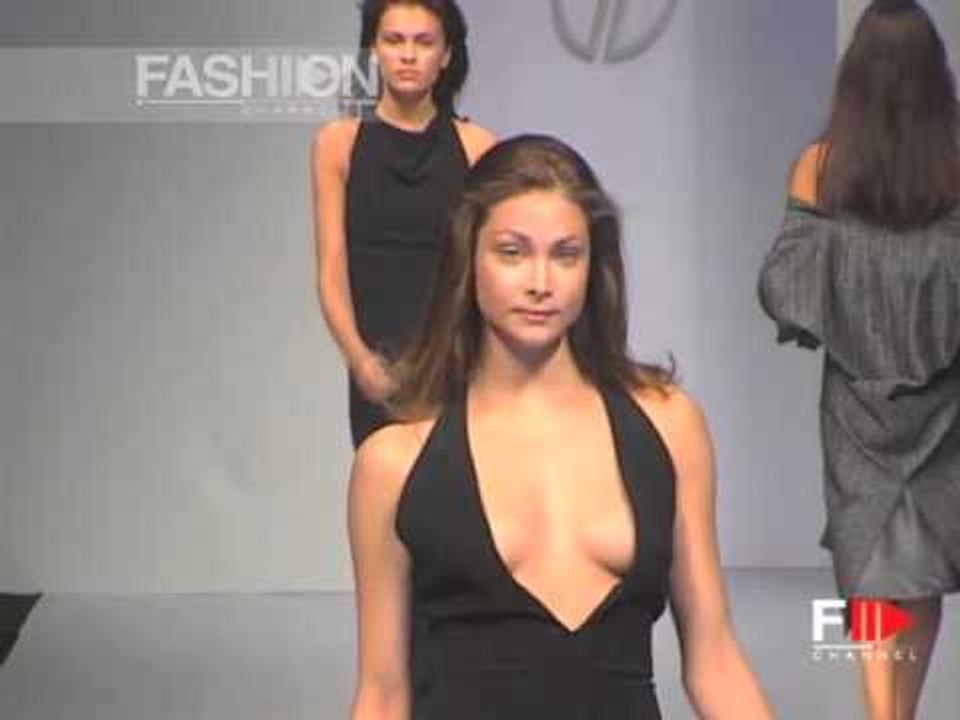 "Erreuno" Autumn Winter 1999 2000 Milan 3 of 4 pret a porter woman by FashionChannel