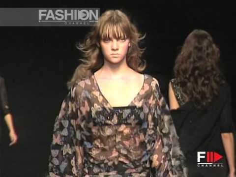 Alessandro Dell'Acqua Spring Summer 2004 Milan 2 of 3 Pret a Porter Woman by FashionChannel