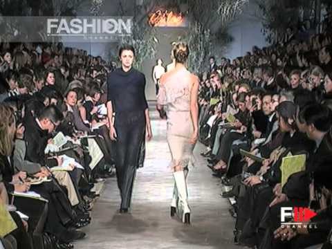 Chloè Autumn Winter 1999 2000 Paris 1 of 6 pret a porter woman by FashionChannel