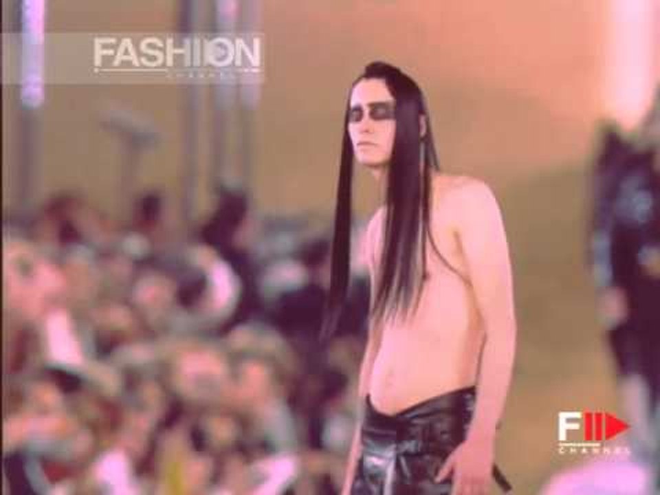 "Christian Dior" Autumn Winter 1999 2000 Paris 1 of 4 Haute Couture woman by FashionChannel