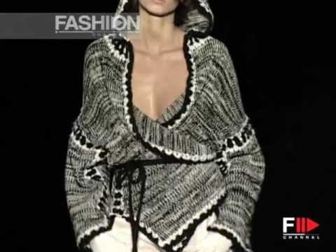 Tomaso Stefanelli Autumn Winter 2003 2004 Milan 1 of 3 Pret a Porter Woman by FashionChannel