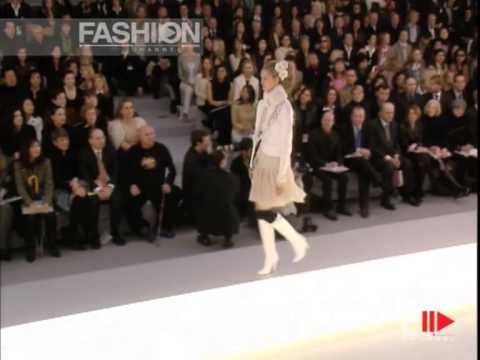 Chanel Autumn Winter 2003 2004 Paris 2 of 5 Pret a Porter Woman by FashionChannel