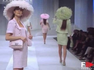 "Escada" Spring Summer 1999 Paris 6 of 15 pret a porter woman by FashionChannel