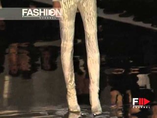 "Givenchy" Autumn Winter 1999 2000 Paris 4 of 4 pret a porter woman by FashionChannel