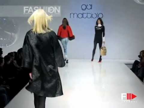 Gai Mattiolo Autumn Winter 2003 2004 Milan 1 of 3 Pret a Porter Woman by FashionChannel