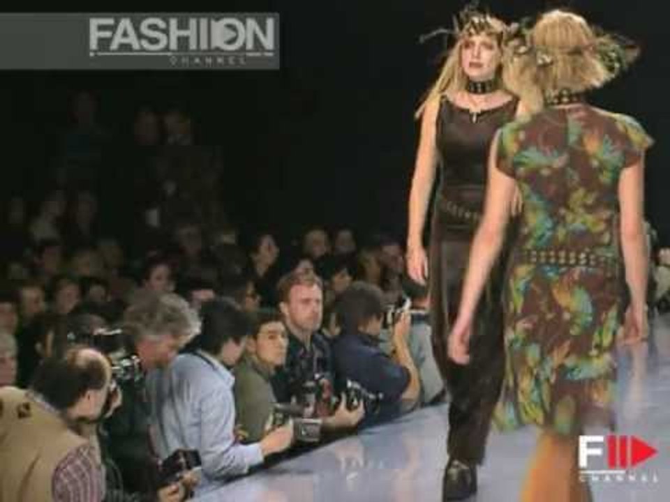 "Betsey Johnson" Autumn Winter 1997 1998 New York 2 of 4 pret a porter woman by FashionChannel