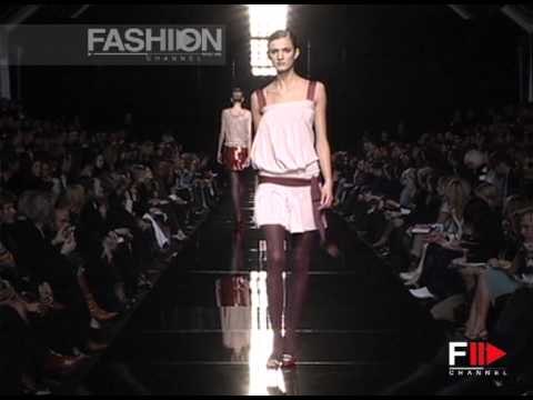 Alberta Ferretti Autumn Winter 2003 2004 Milan 1 of 3 Pret a Porter Woman by FashionChannel