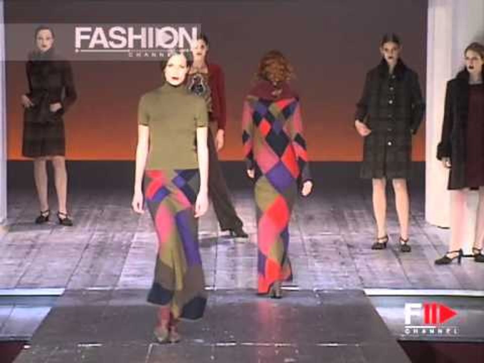 "Laura Biagiotti" Autumn Winter 1998 1999 Milan 1 of 5 pret a porter woman by FashionChannel