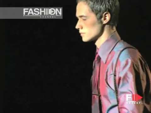 Gucci Spring Summer 1998 Milan 2 of 4 pret a porter men by FashionChannel