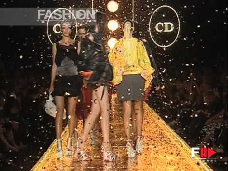 "Christian Dior" Spring Summer 2003 Paris 3 of 3 Pret a Porter Woman by FashionChannel
