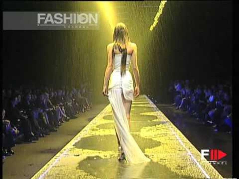 "Alexander Mcqueen" Spring Summer 1998 Paris 6 of 6 pret a porter woman by FashionChannel