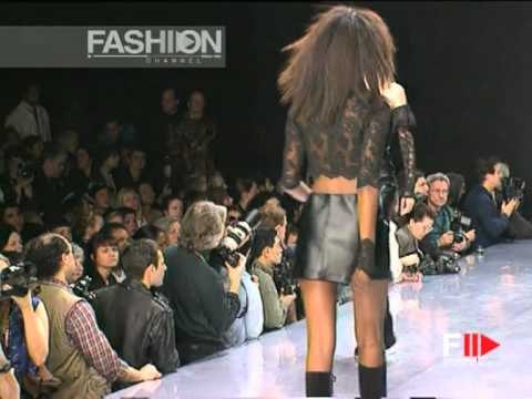Betsey Johnson Autumn Winter 1997 1998 New York 3 of 4 pret a porter woman by FashionChannel