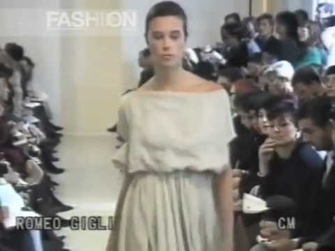 Romeo Gigli Spring Summer 1988 Milan pret a porter women by Canale Moda