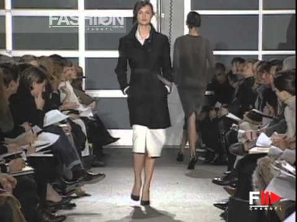 "Narciso Rodriguez" Autumn Winter 2002 2003 Paris 2 of 3 Pret a Porter by FashionChannel
