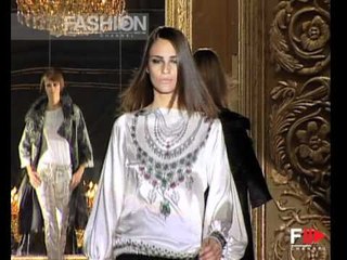 "Roberto Cavalli" Autumn Winter 2002 2003 Milan 1 of 4 by FashionChannel