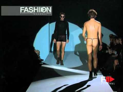 Gucci Spring Summer 1997 Milan 4 of 5 pret a porter woman by FashionChannel