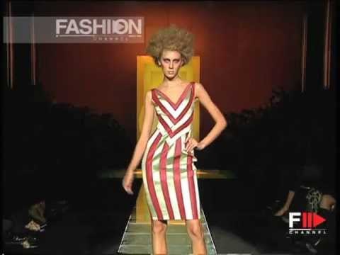 The fabulous CIRCUS Style VERSACE Haute Couture 2001 by Fashion Channel