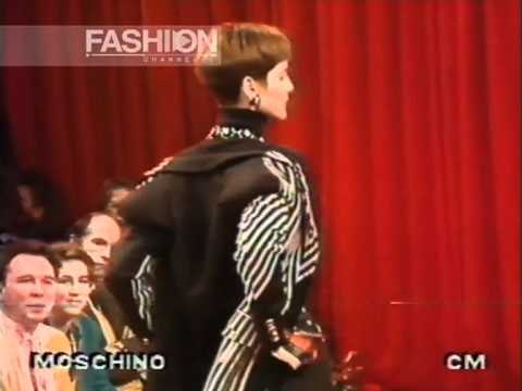 Moschino Autumn Winter 1989 1990 Milan pret a porter women by Canale Moda