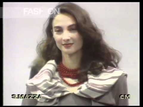Samuele Mazza Autumn Winter 1989 1990 Milan pret a porter women by Canale Moda