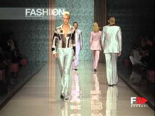 "Versace" Spring Summer 2002 Milan 1 of 3 Menswear by Fashion Channel