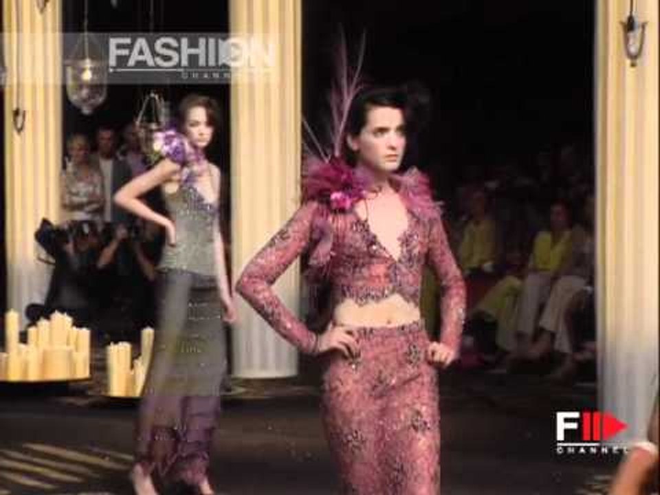 "Emanuel Ungaro" Autumn Winter 2001 2002 3 of 4...