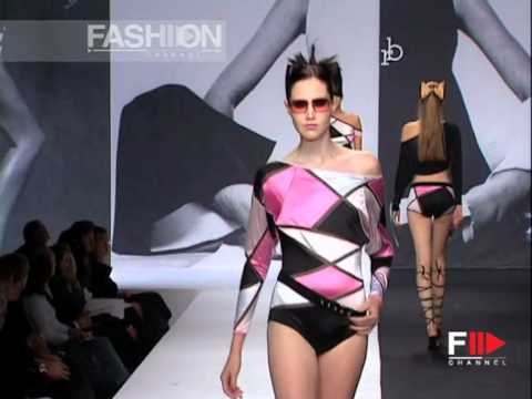 Roccobarocco Spring Summer 2002 Milan 1 of 4 pret a porter women by FashionChannel