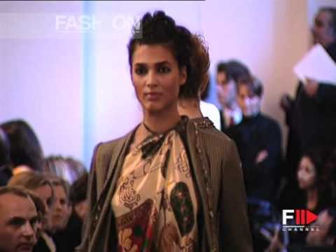 Emanuel Ungaro Spring Summer 2002 1 of 3 haute couture by FashionChannel