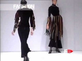 "Victorio&Lucchino" Autumn Winter 1993 1994 Madrid 5 of 6 pret a porter woman by FashionChannel