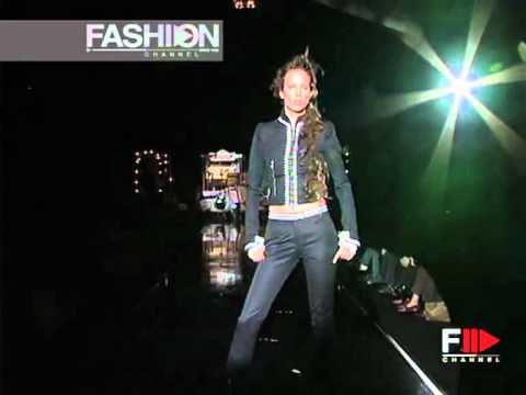 Antonio Berardi Spring Summer 2002 Milano 2 of 4 pret a porter women by FashionChannel