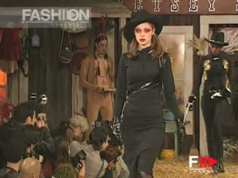 Betsey Johnson Autumn Winter 1995 1996 New York 1 of 6 pret a porter woman by FashionChannel